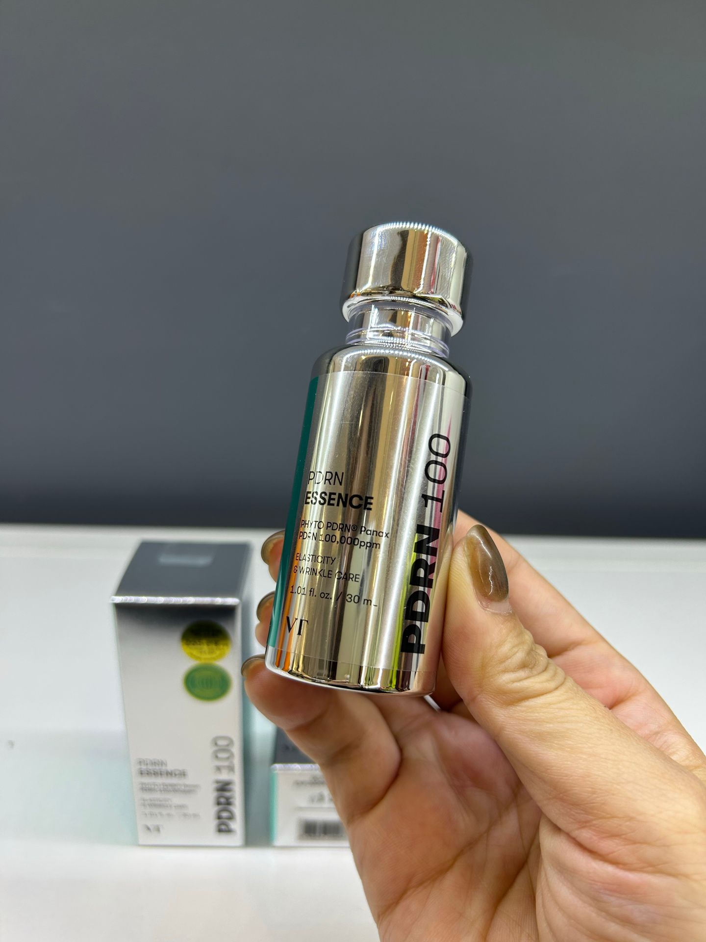 💥傳說中到王炸產品💥VT老虎PDRN100shot微針精華30ml .$245支。2支起$235支,