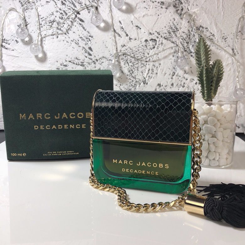 $168支。Marc Jacobs Decadence奢迷妖娆小手袋女士香水100ml