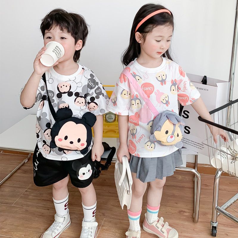 5款選擇。$59件。2件起$5O件。卡通斜孭袋tee