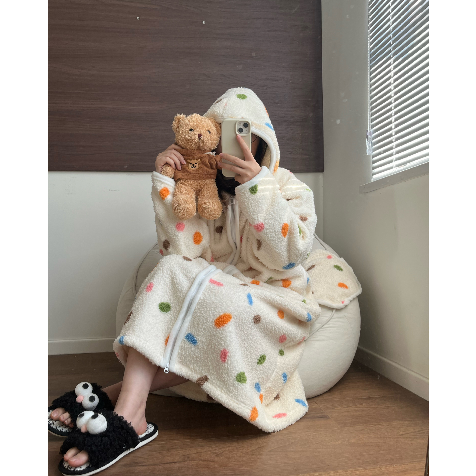 $98件。2件起$90件。🧣 行走的被窝拉链睡袍 | 加厚保暖家居服