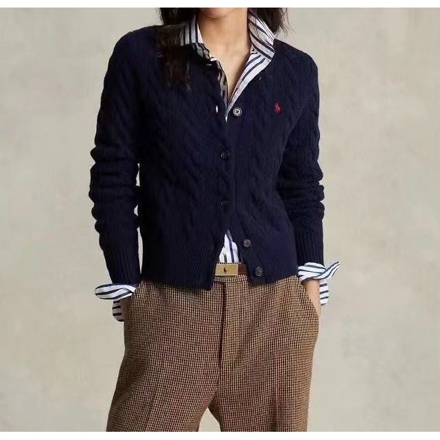 $228件。Polo Ralph Lauren 復古系列麻花開胸冷衫