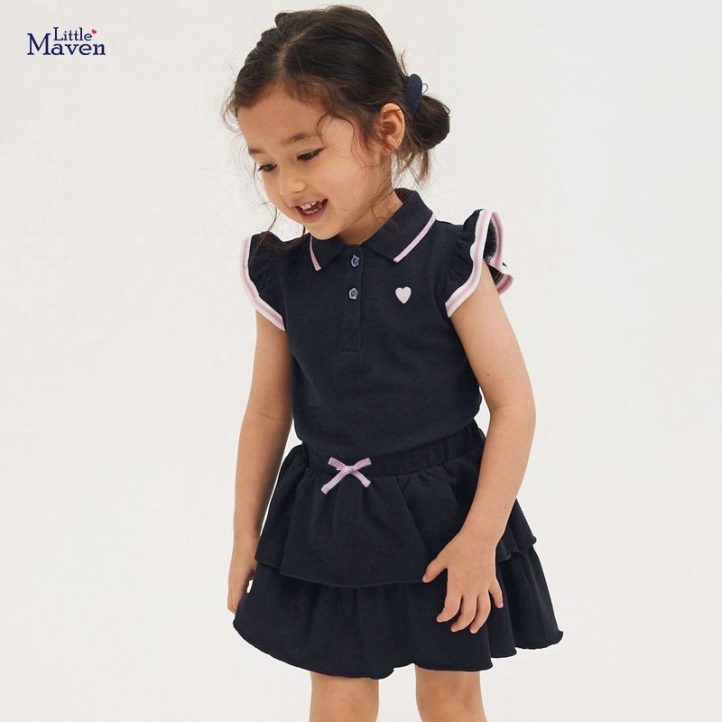 $88套。2件起$8O套。Little Maven 公主袖爱心半截裙套装