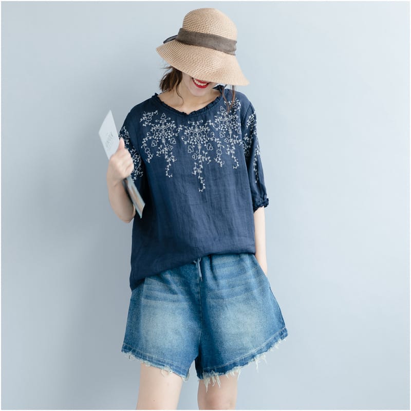 $88件。2件起$8O件。韓款夏季纯色刺绣麻棉上衣。-
