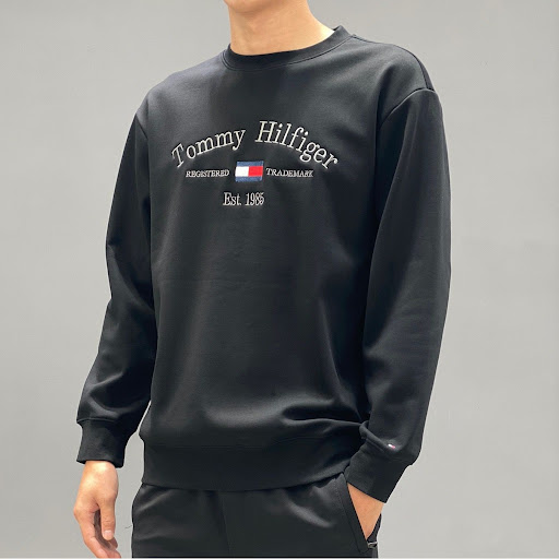 $218Tommy Hilfiger 加绒卫衣入冬必搶 高级面料