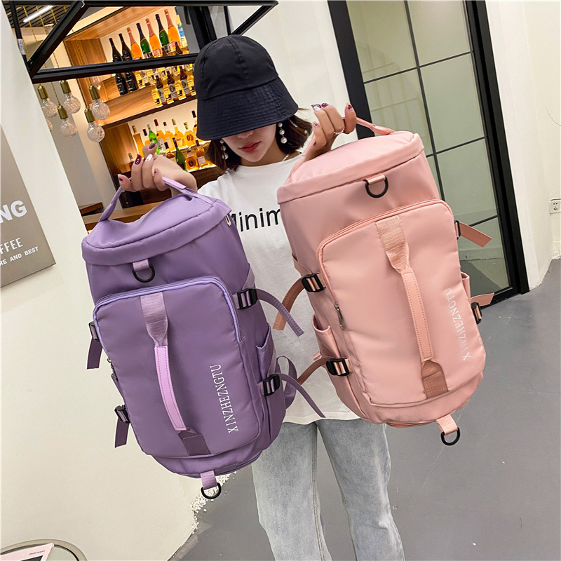 $88只。多色选择。2用旅行包大容量多功能手提背包圆桶款配有獨立鞋位