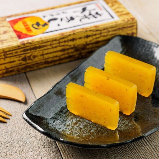 $68盒。2盒起$58盒。台湾制造烤蕃薯羊羹450g