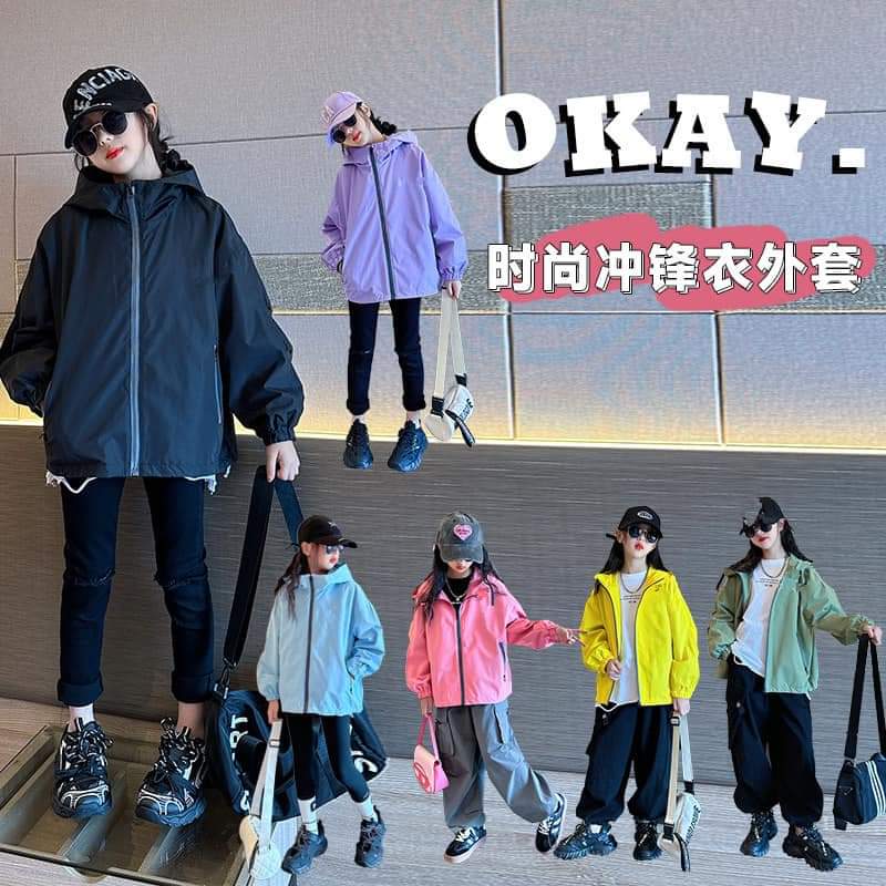$98件。2件起$ 88件。中童冲锋外套