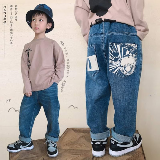 $108件男童印花小蘿蔔款牛仔褲腰位有彈力尺碼100cm至160cm10至14到貨