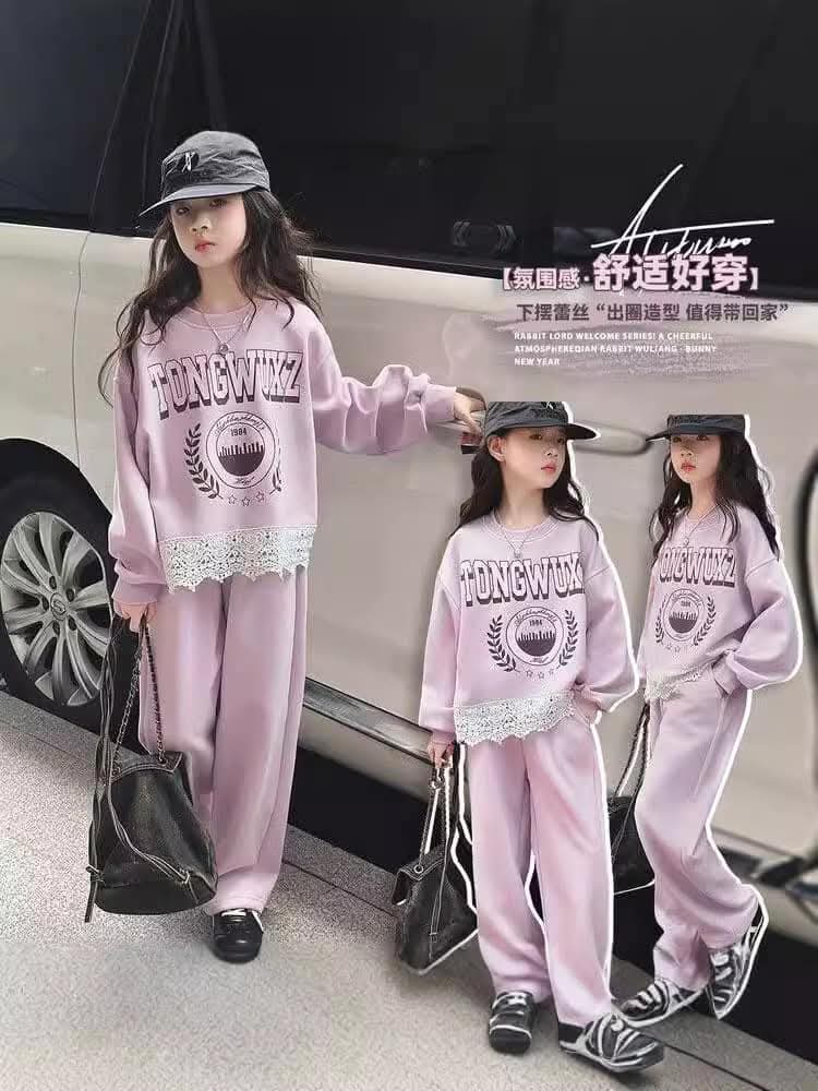 $88套。中童女套裝