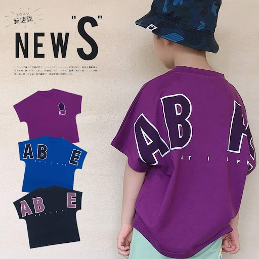 $90/件。2件起$80件外貿日系男童纯棉鬆身印大字母短袖T3色如图尺吋90cm至160cm货期3星期